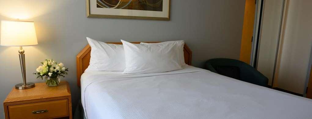 Dev Hotel And Conference Centre Cornwall Ruang foto